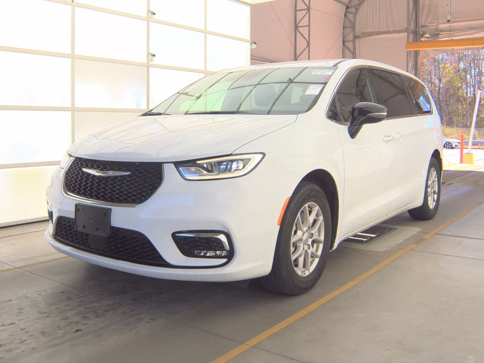 2025 Chrysler Pacifica Select FWD