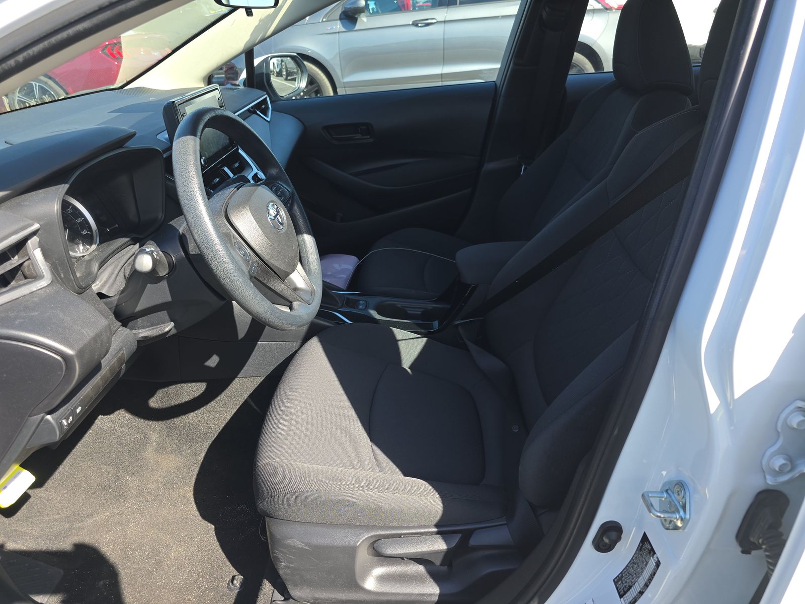 2022 Toyota Corolla LE FWD