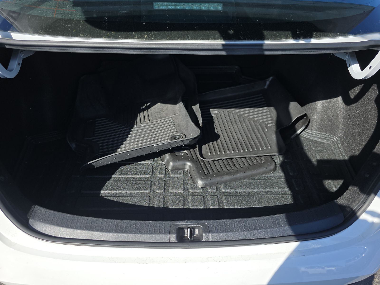 2022 Toyota Corolla LE FWD