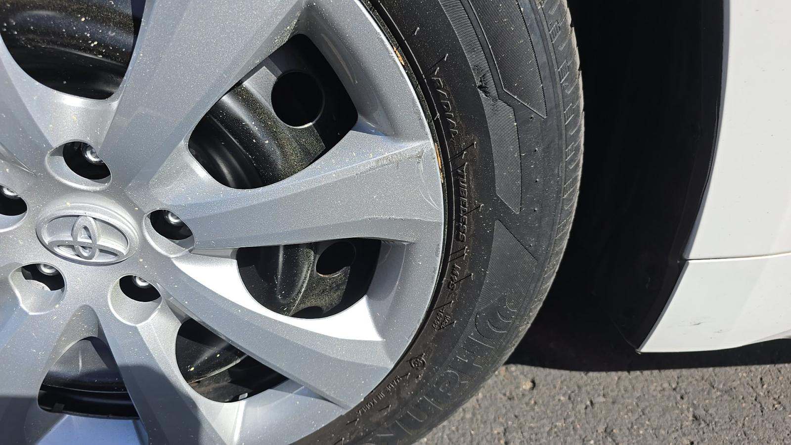 2022 Toyota Corolla LE FWD