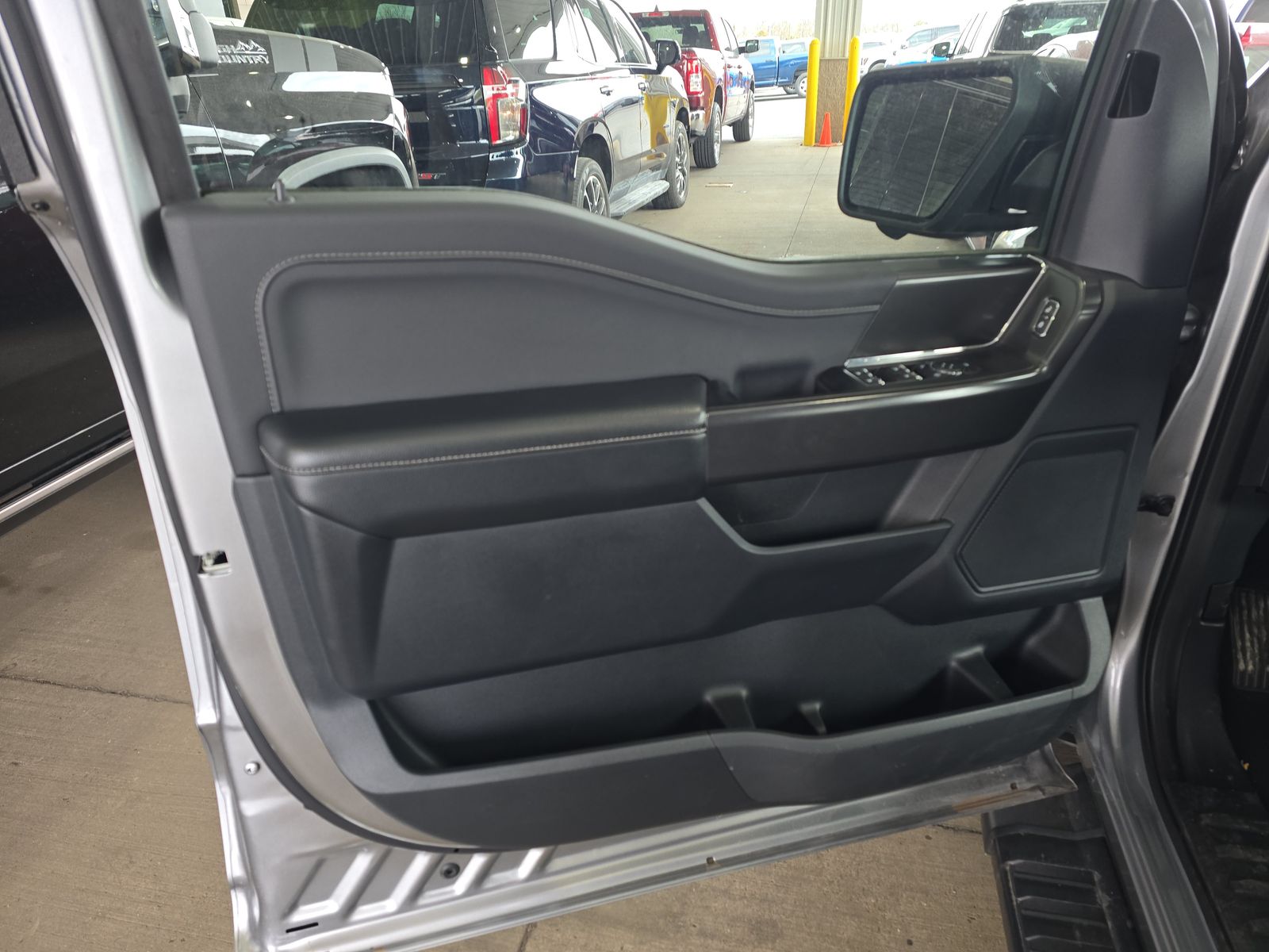 2024 Ford F-150 Hybrid XLT AWD