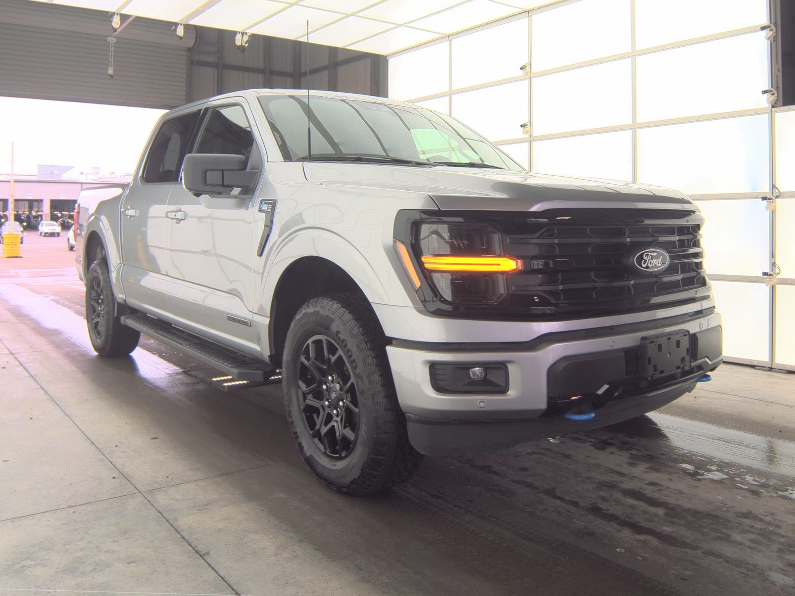 2024 Ford F-150 Hybrid XLT AWD