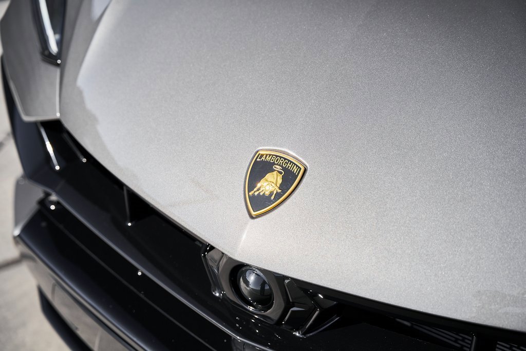 2025 Lamborghini Urus Plug-In Hybrid SE AWD