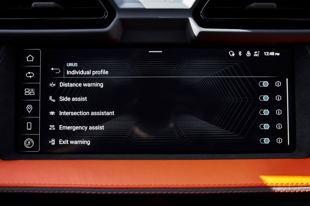 2025 Lamborghini Urus Plug-In Hybrid SE AWD