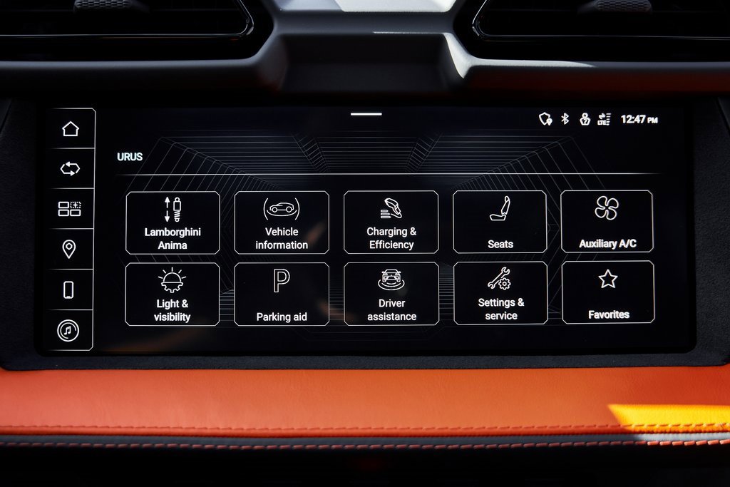 2025 Lamborghini Urus Plug-In Hybrid SE AWD