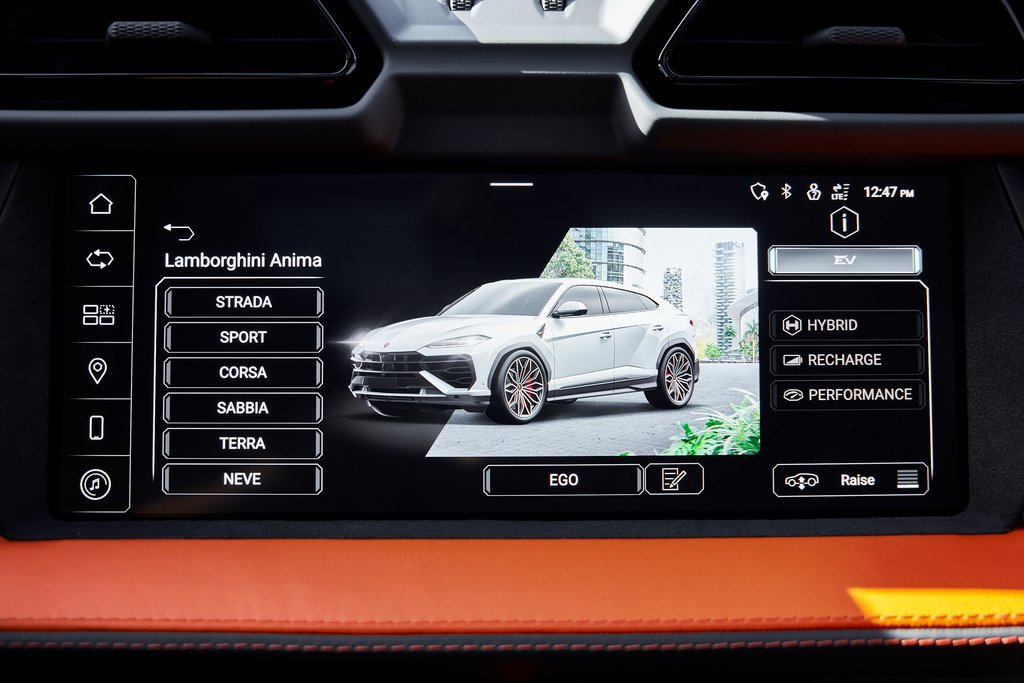 2025 Lamborghini Urus Plug-In Hybrid SE AWD