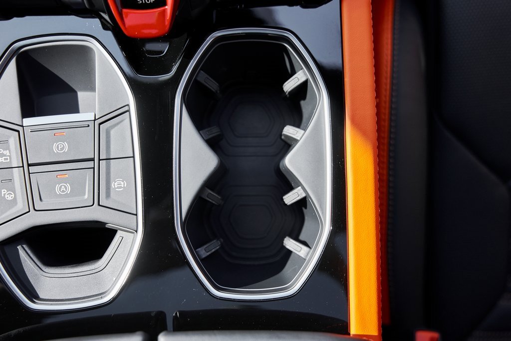 2025 Lamborghini Urus Plug-In Hybrid SE AWD