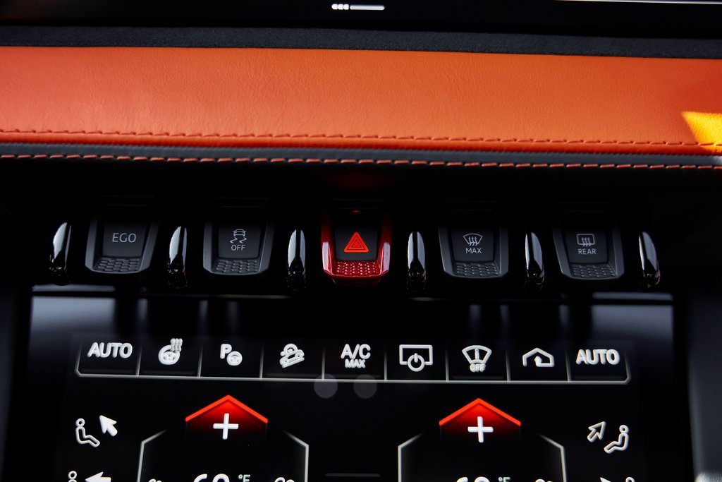 2025 Lamborghini Urus Plug-In Hybrid SE AWD