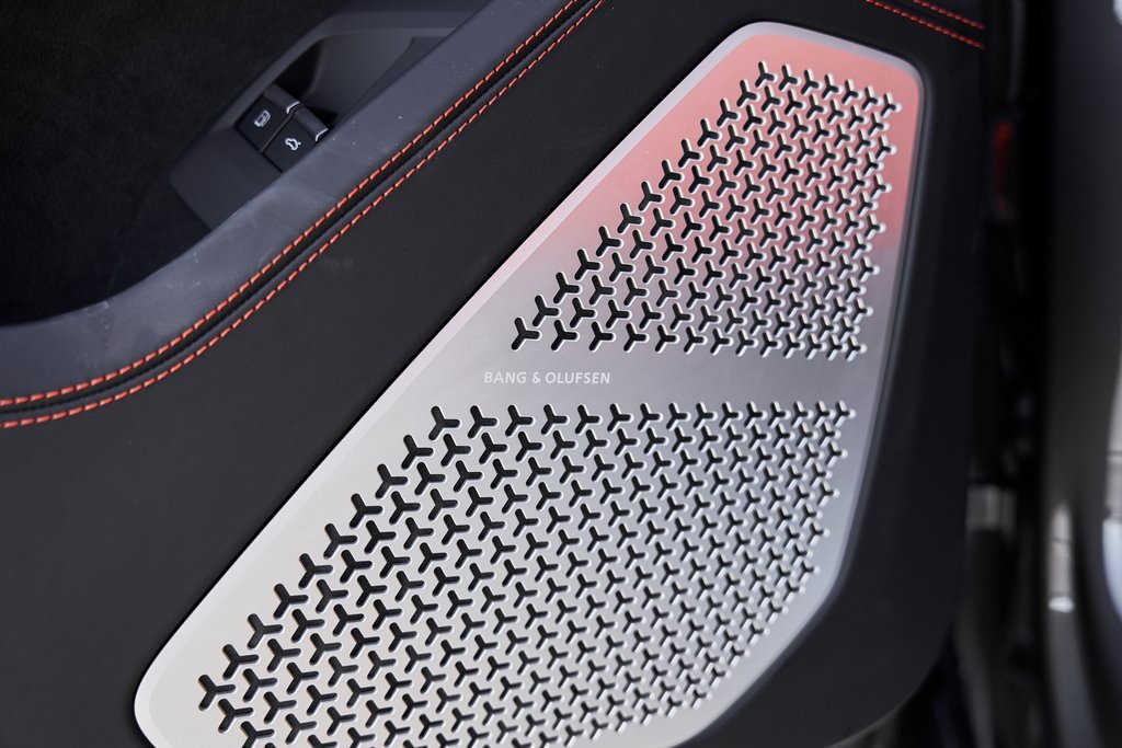 2025 Lamborghini Urus Plug-In Hybrid SE AWD