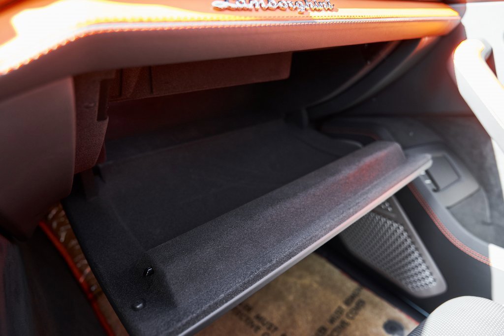 2025 Lamborghini Urus Plug-In Hybrid SE AWD