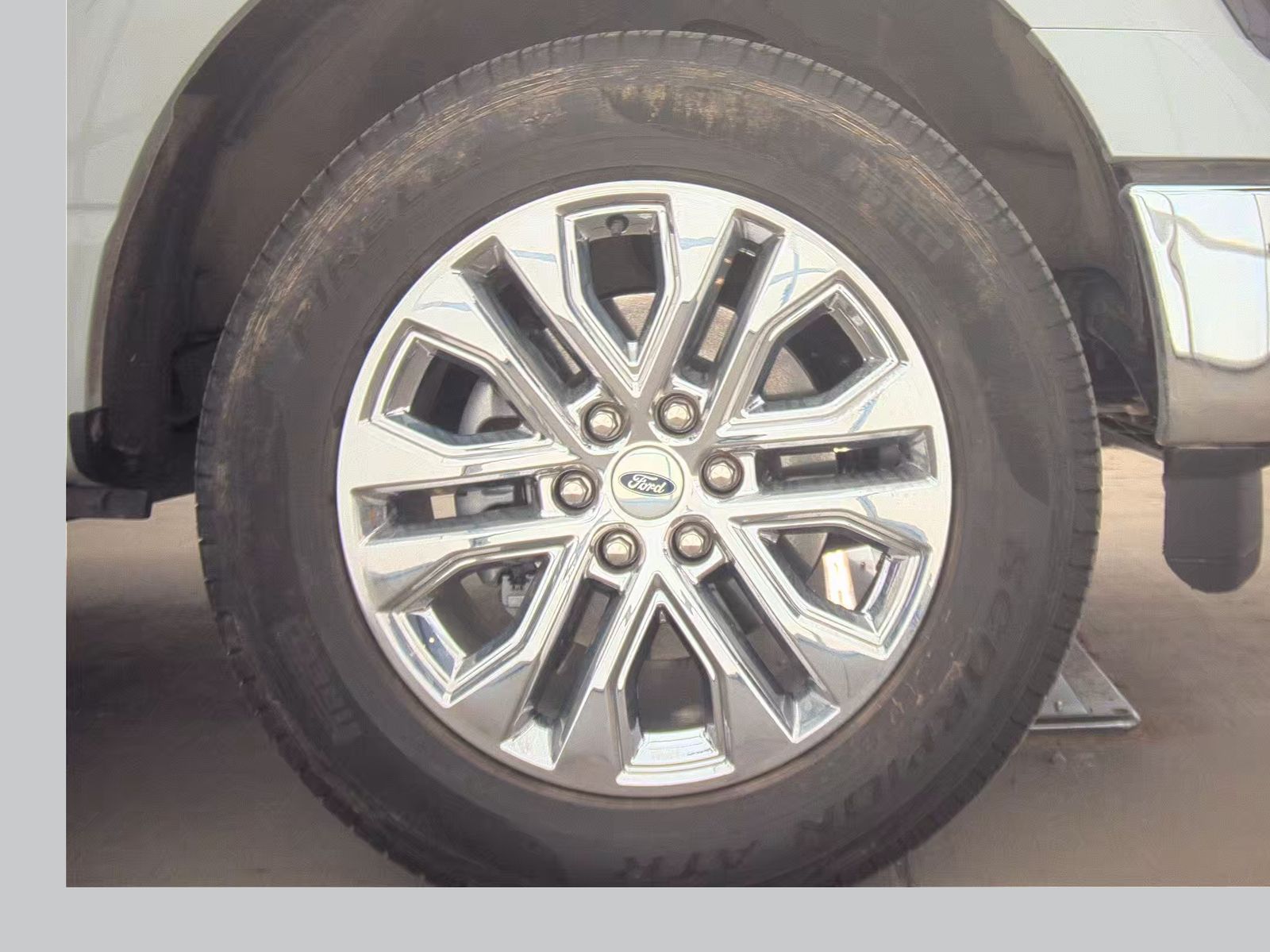 2024 Ford F-150 XLT AWD