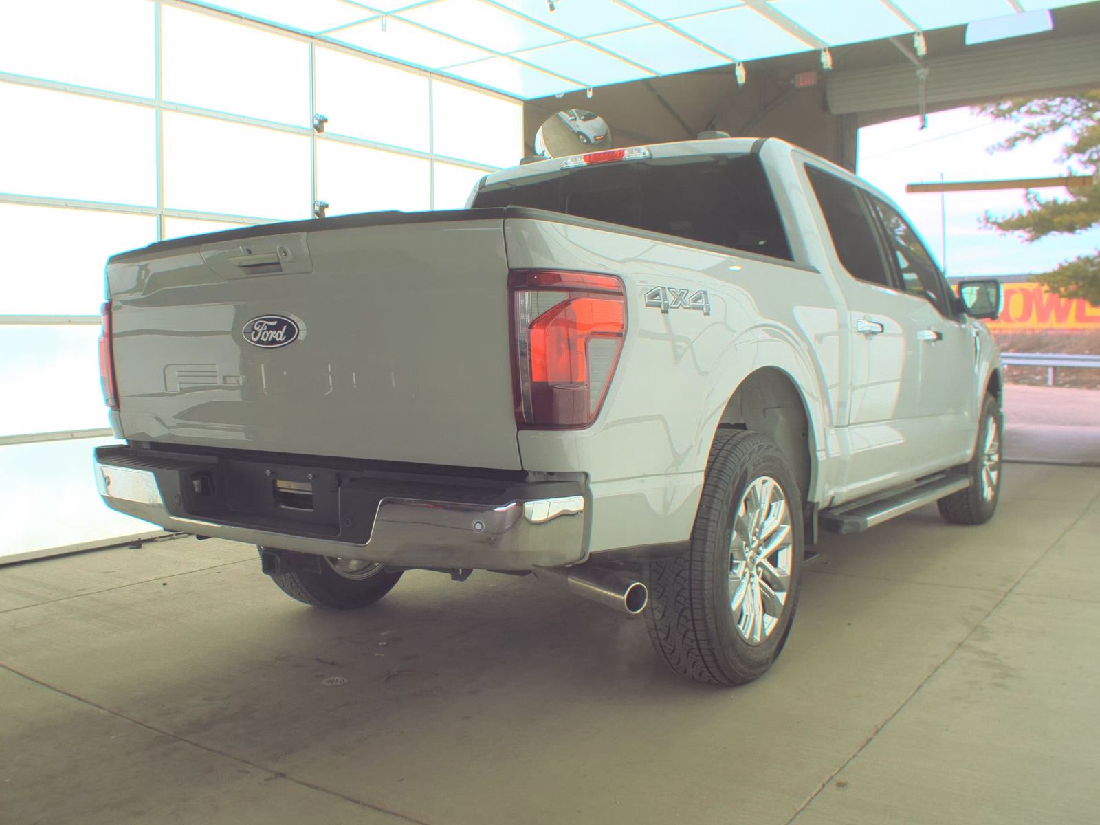 2024 Ford F-150 XLT AWD