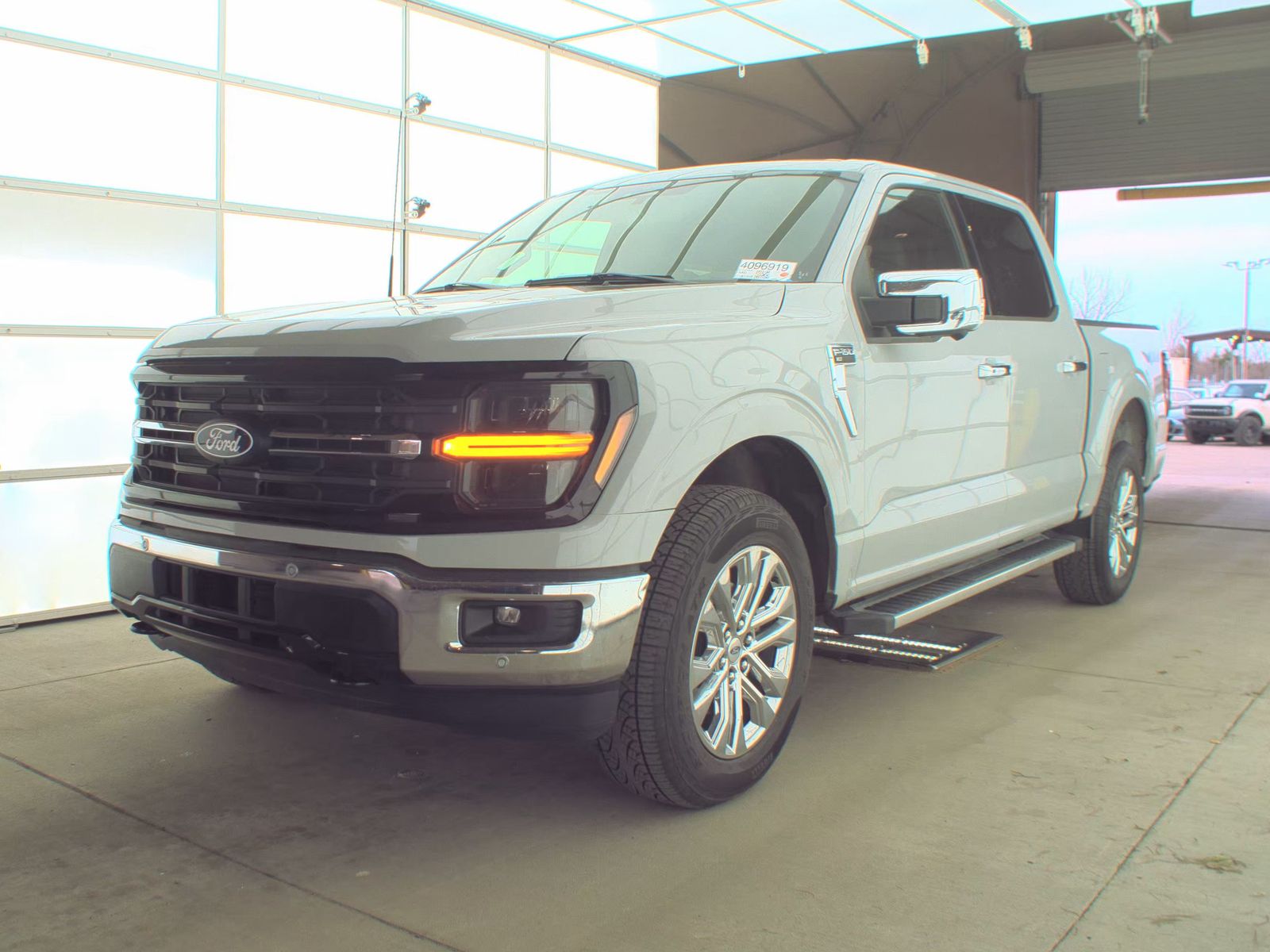 2024 Ford F-150 XLT AWD