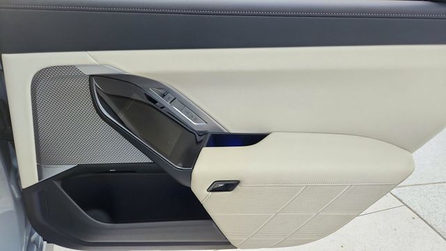 2025 BMW 7 Series 740i xDrive AWD