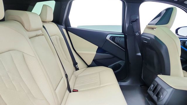 2025 BMW X3 xDrive30i AWD