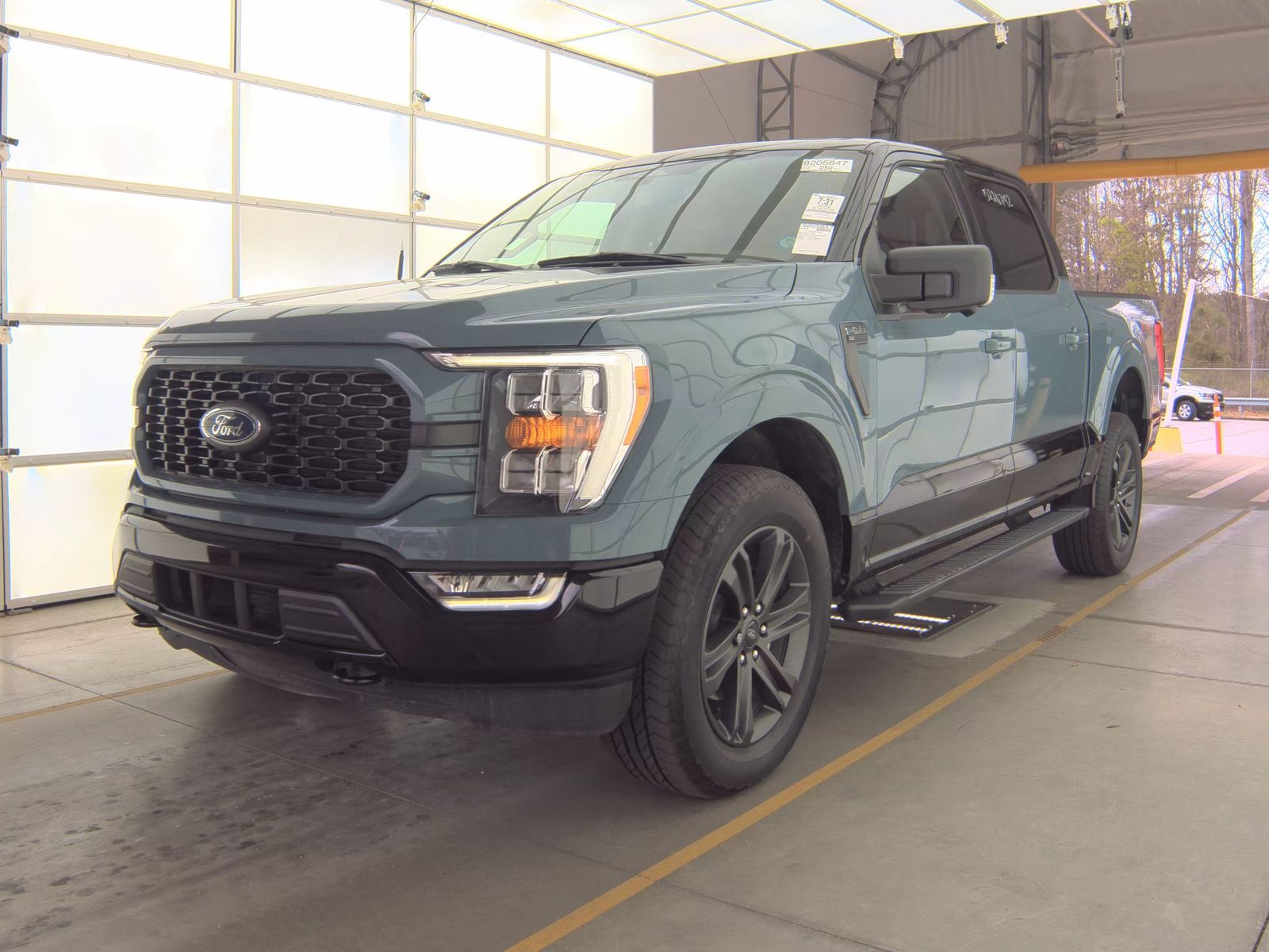 2023 Ford F-150 XLT AWD