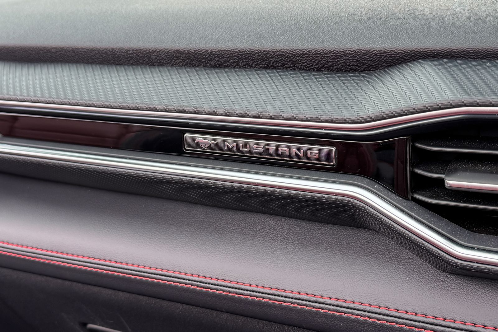 2025 Ford Mustang GT Premium RWD