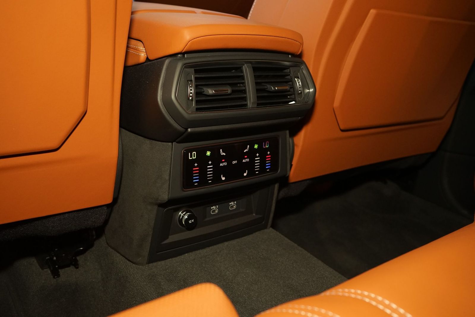 2025 Lamborghini Urus Plug-In Hybrid SE AWD