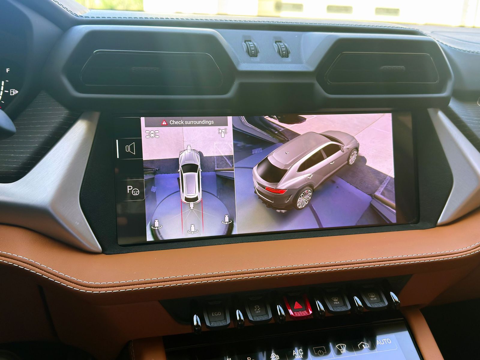 2025 Lamborghini Urus Plug-In Hybrid SE AWD