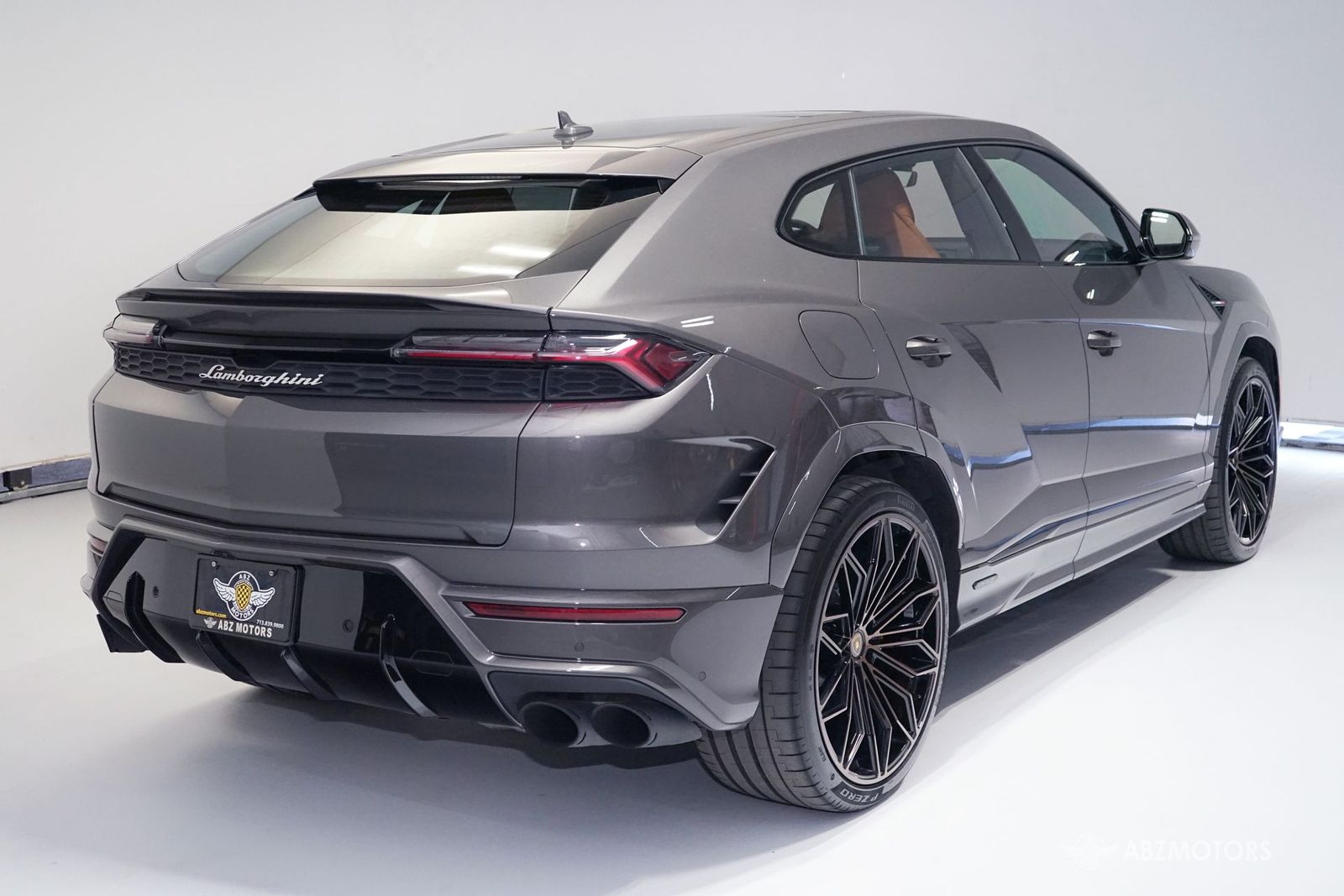 2025 Lamborghini Urus Plug-In Hybrid SE AWD