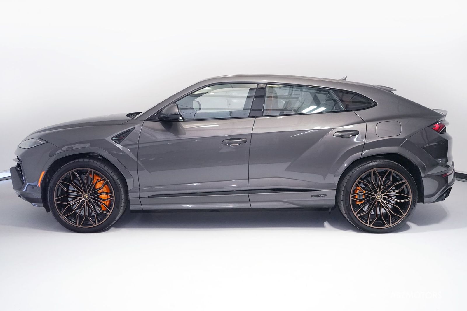 2025 Lamborghini Urus Plug-In Hybrid SE AWD