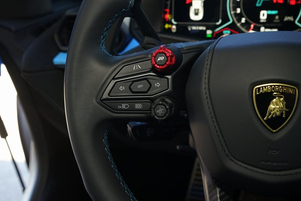 2025 Lamborghini Revuelto Base AWD