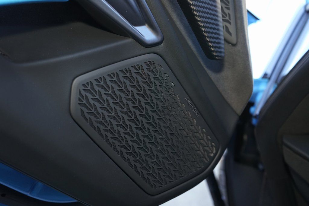 2025 Lamborghini Revuelto Base AWD