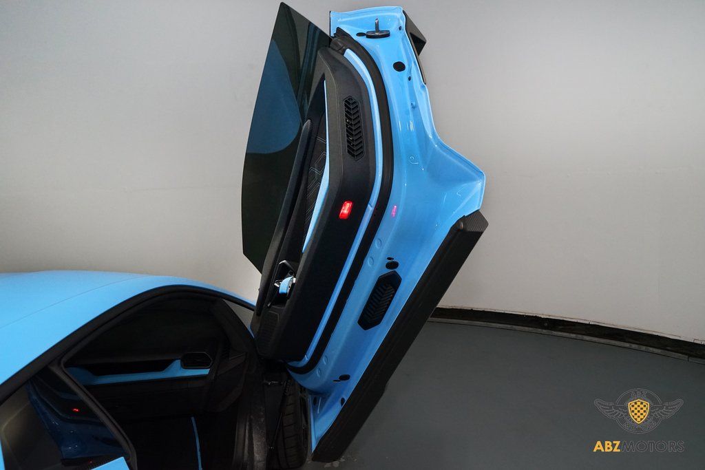 2025 Lamborghini Revuelto Base AWD