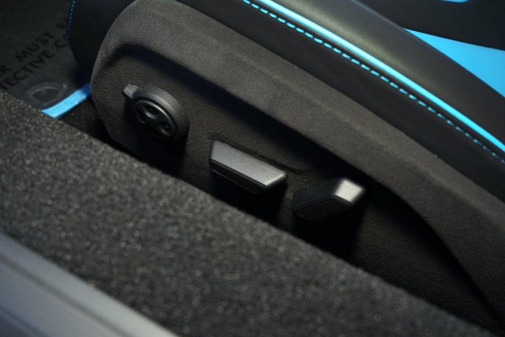 2025 Lamborghini Revuelto Base AWD