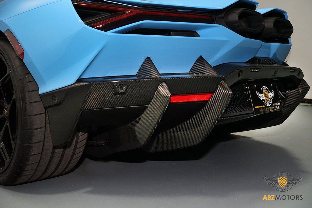 2025 Lamborghini Revuelto Base AWD