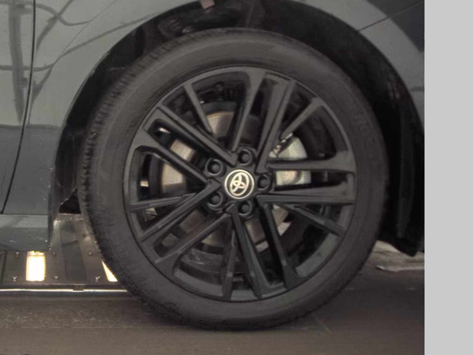 2025 Toyota Camry SE AWD