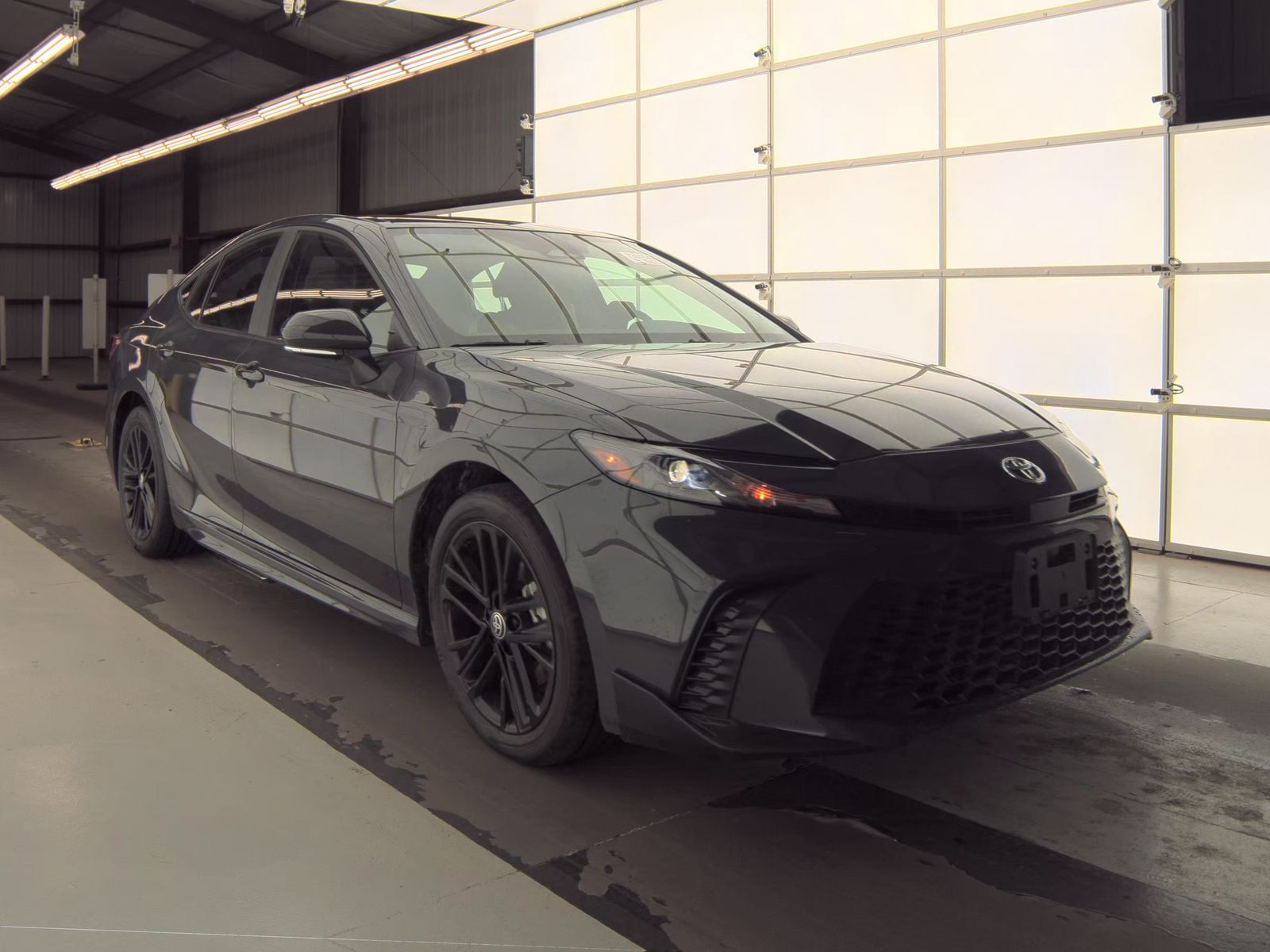 2025 Toyota Camry SE AWD