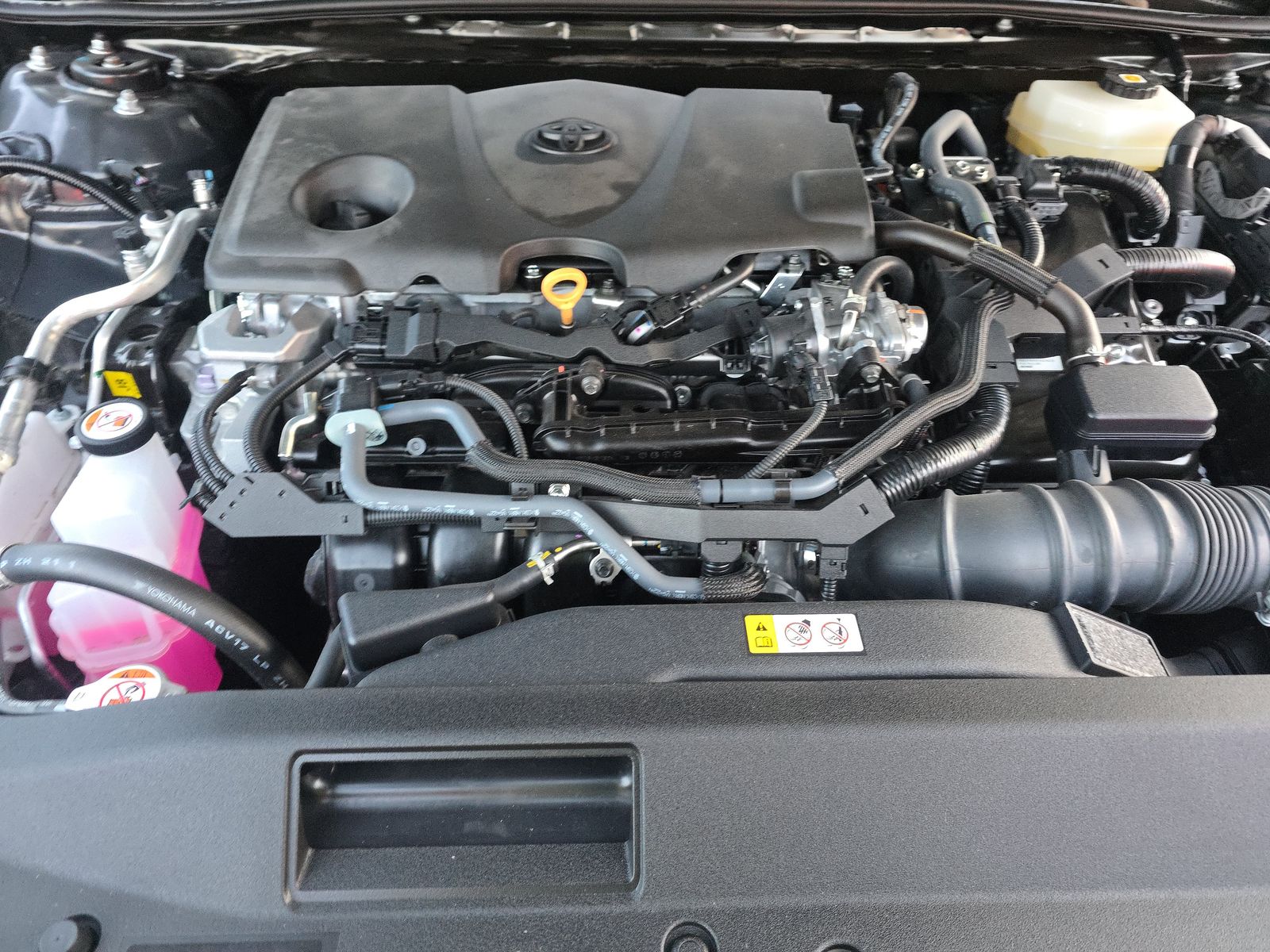 2025 Toyota Camry SE AWD