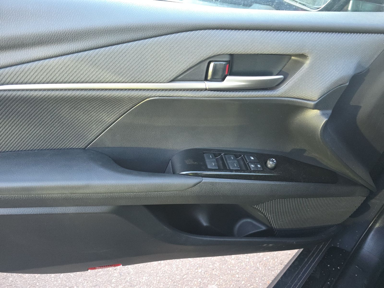 2025 Toyota Camry SE AWD