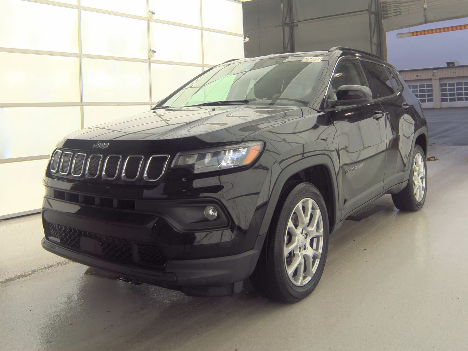 2022 Jeep Compass Latitude Lux AWD