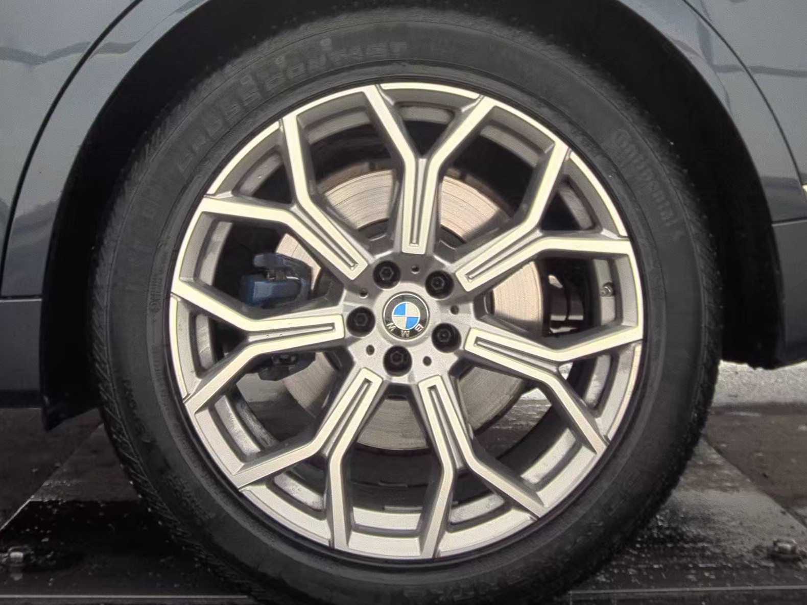 2020 BMW X7 xDrive40i AWD