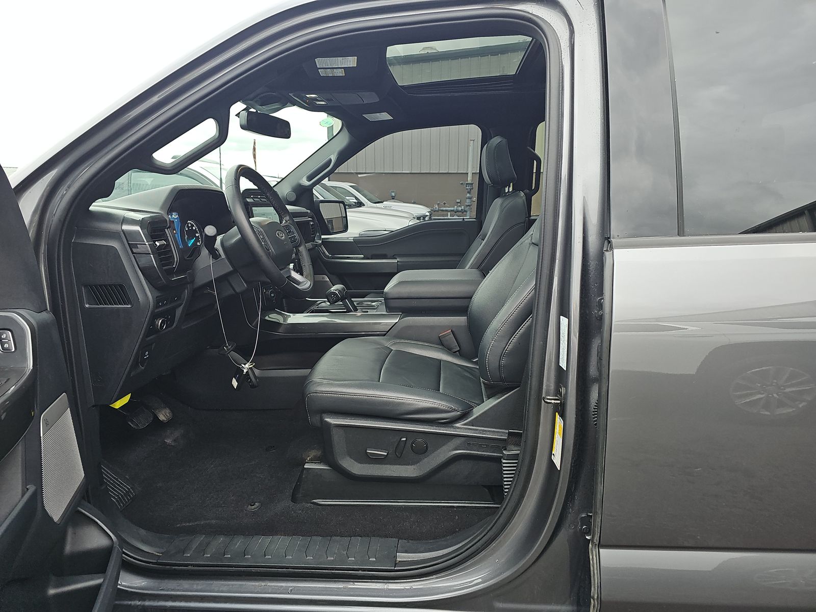 2023 Ford F-150 XLT AWD