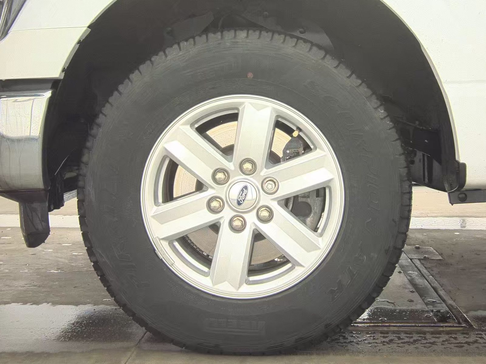 2023 Ford F-150 XLT AWD