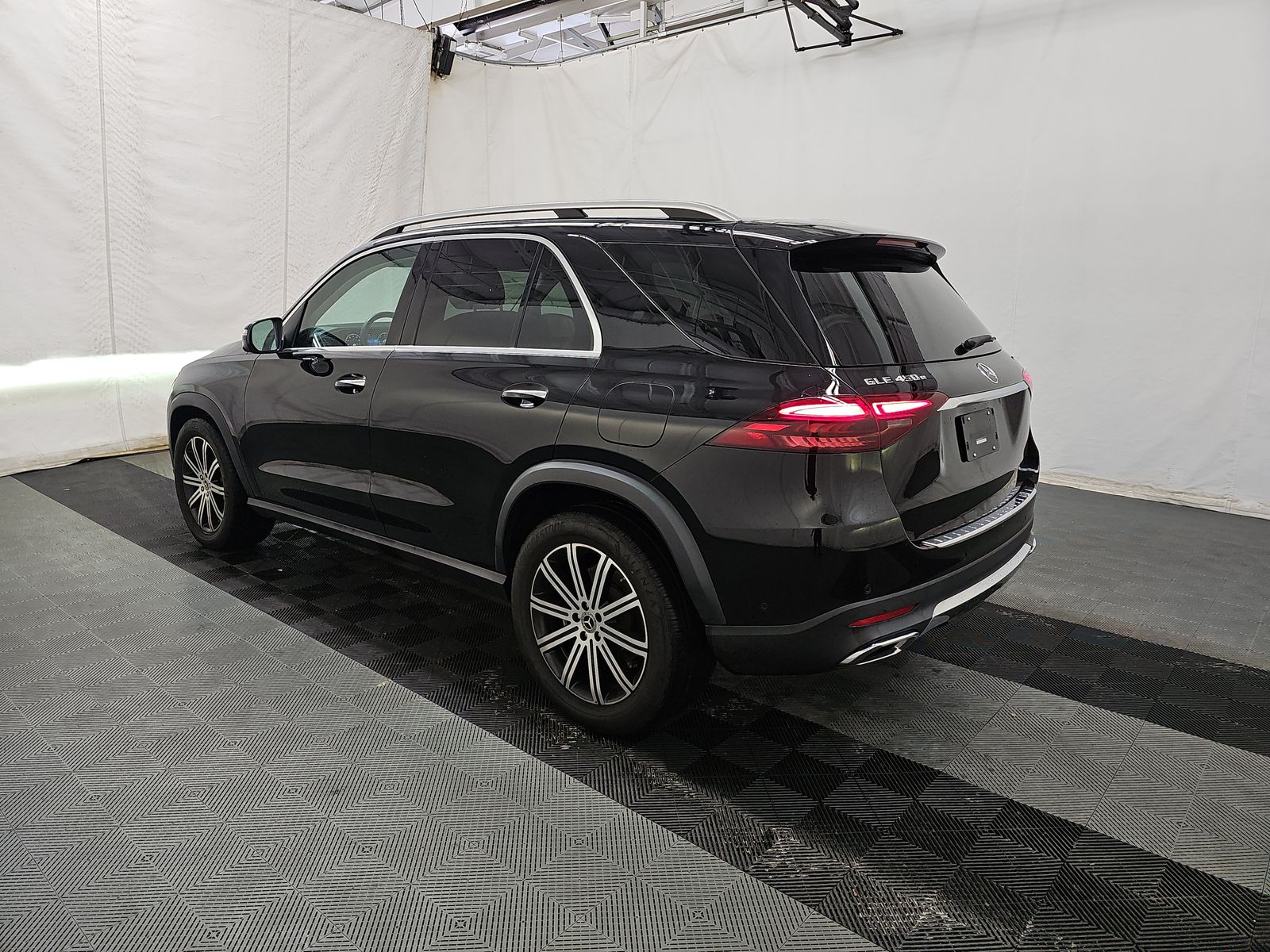 MERCEDES-BENZ GLE - 7