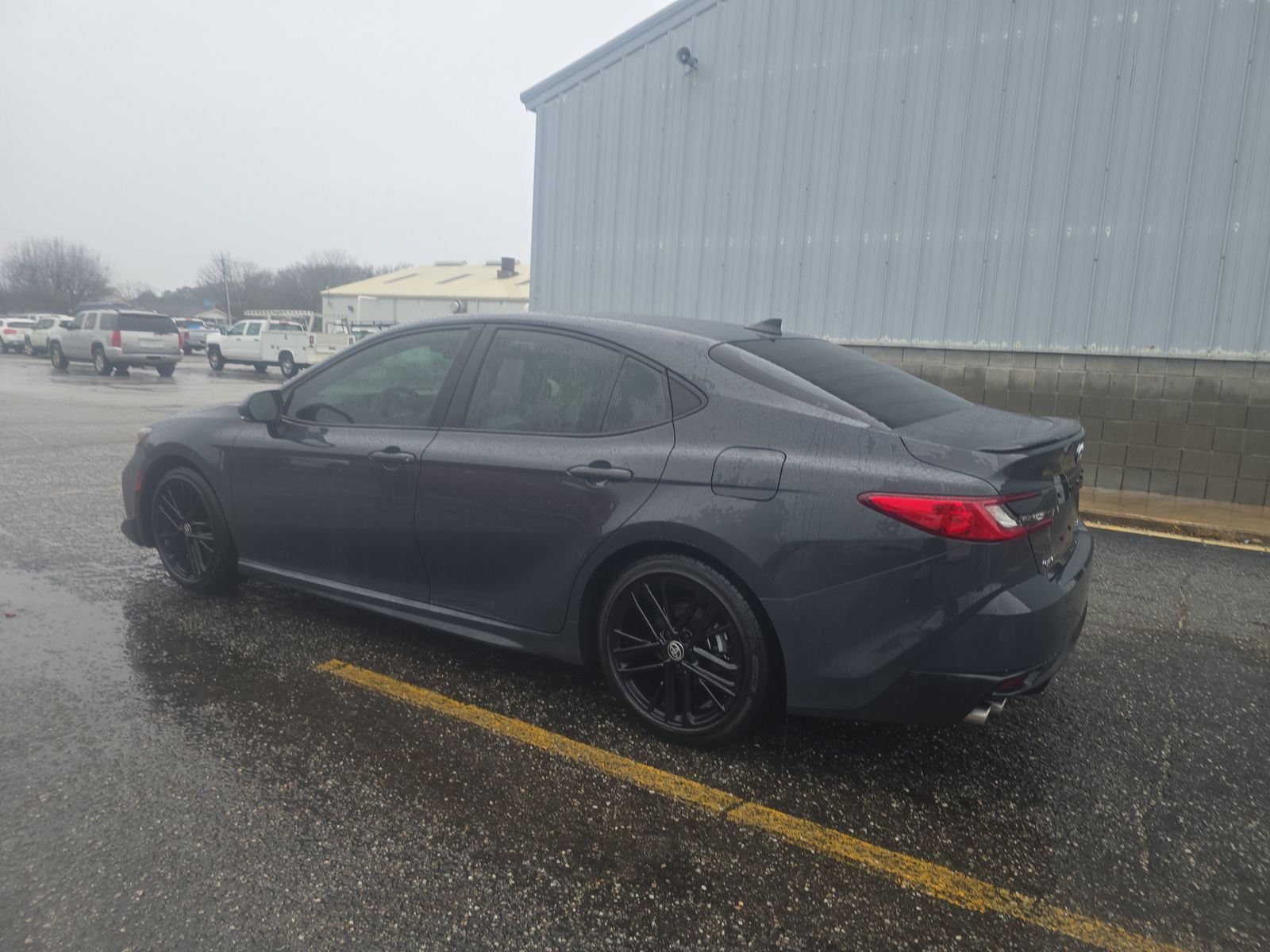 2025 Toyota Camry SE FWD