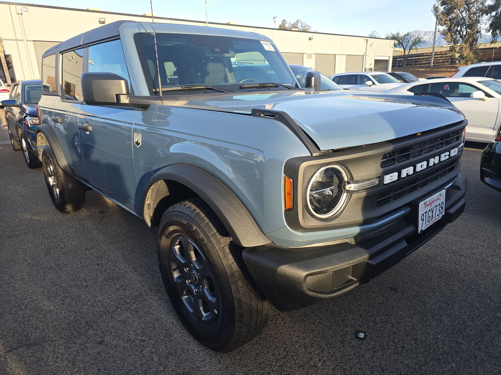 FORD BRONCO - 4