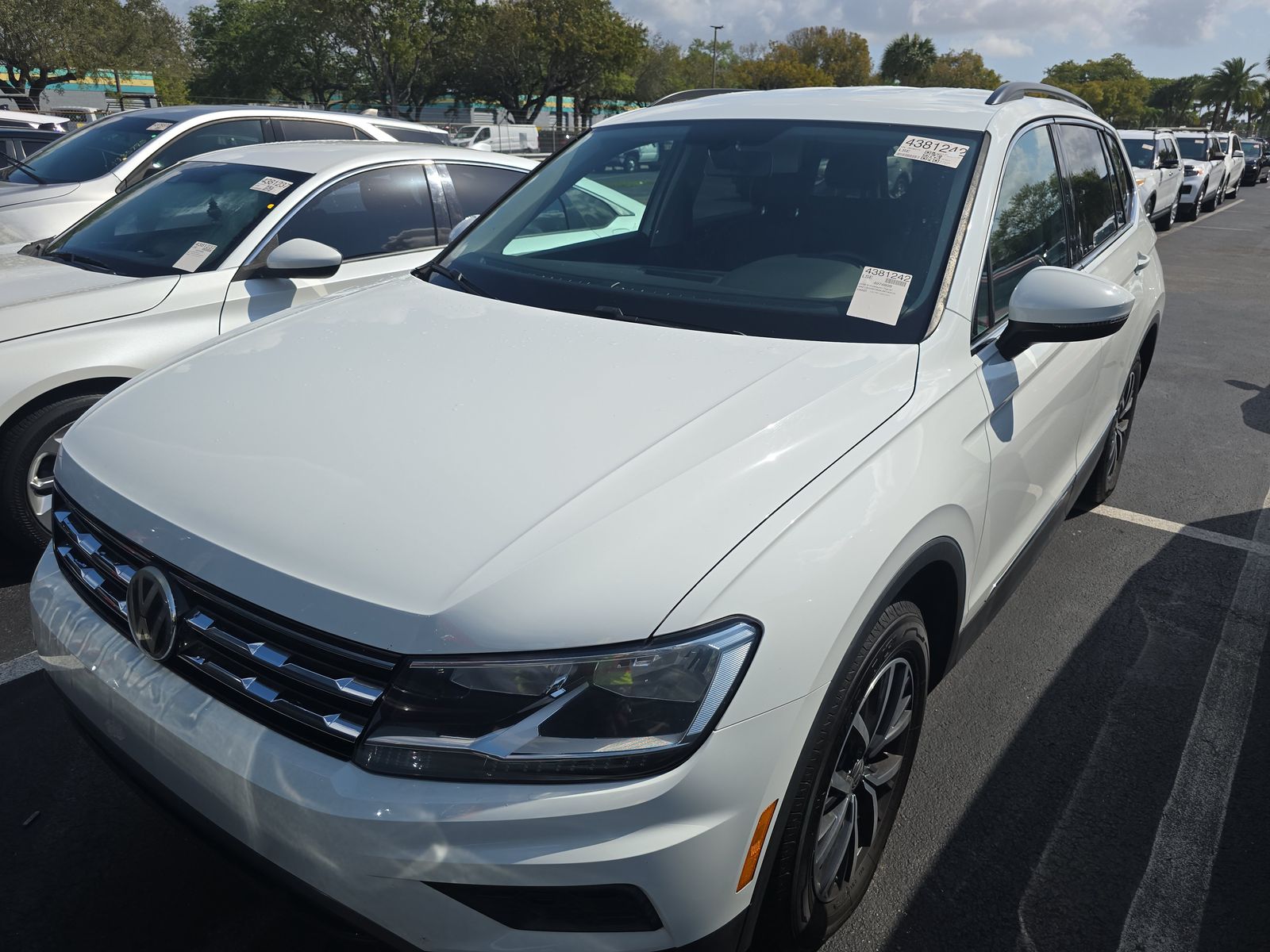 2018 Volkswagen Tiguan 2.0T SE FWD