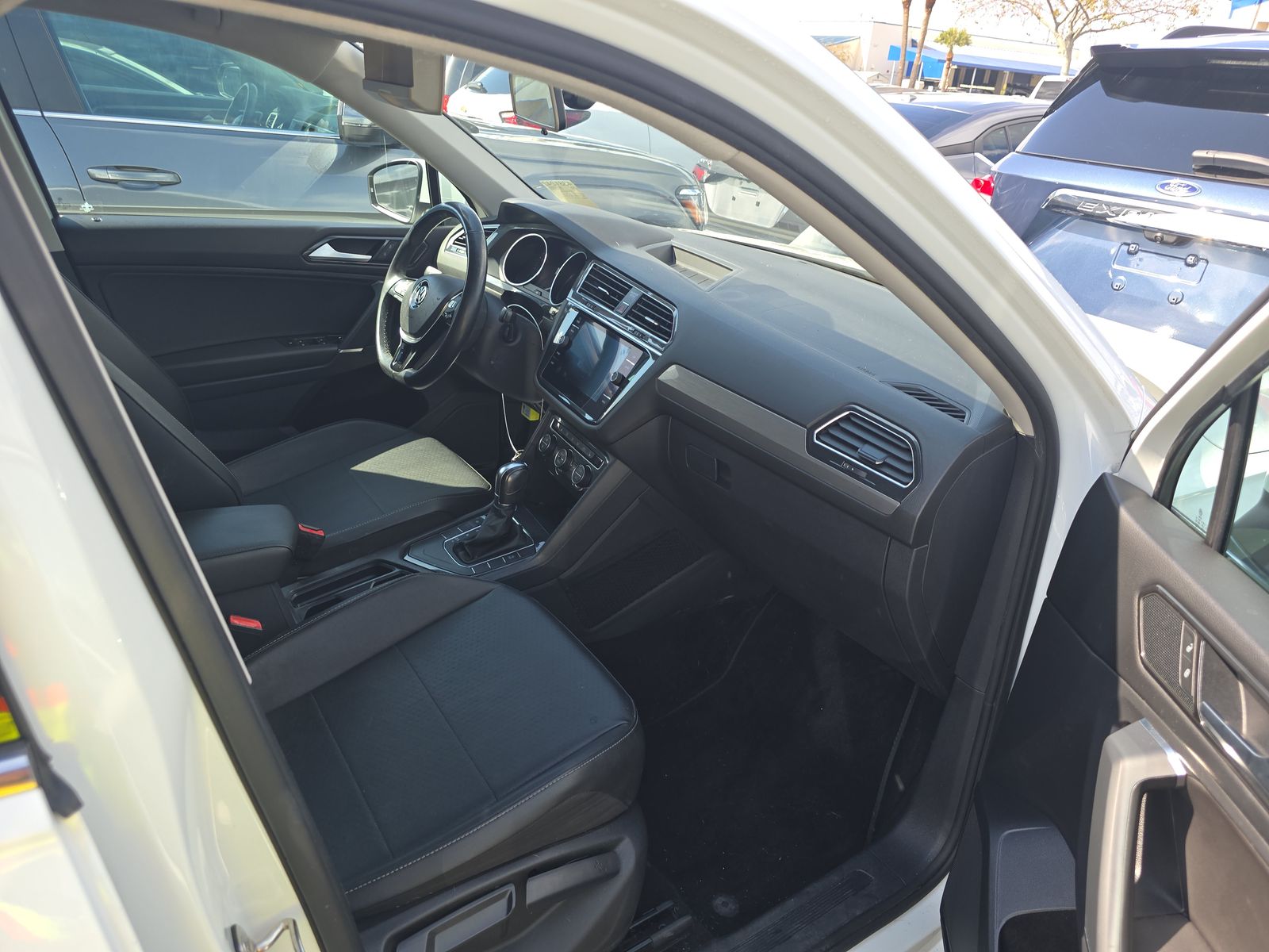 2018 Volkswagen Tiguan 2.0T SE FWD