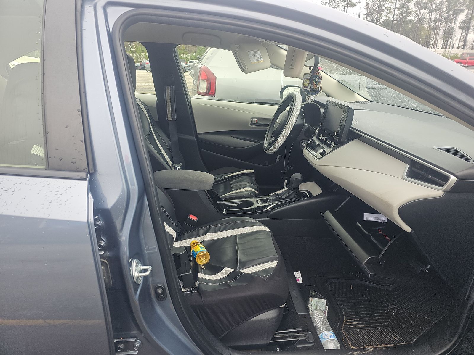 2022 Toyota Corolla LE FWD