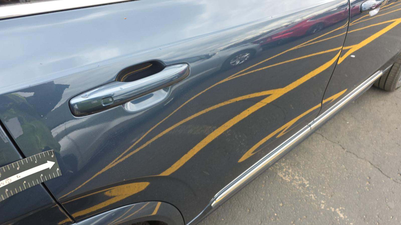 2024 Volvo XC90 B6 Plus AWD