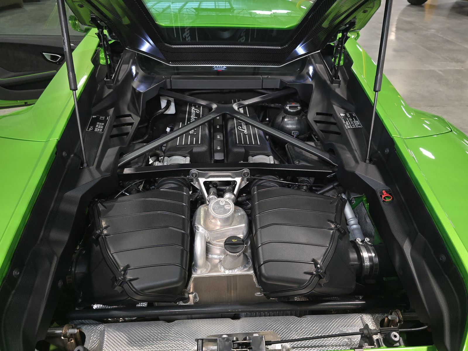 2023 Lamborghini Huracan Tecnica RWD