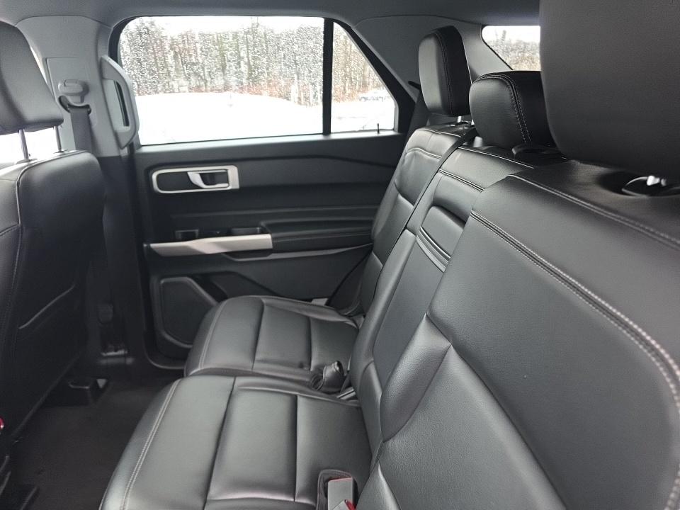 2022 Ford Explorer XLT AWD