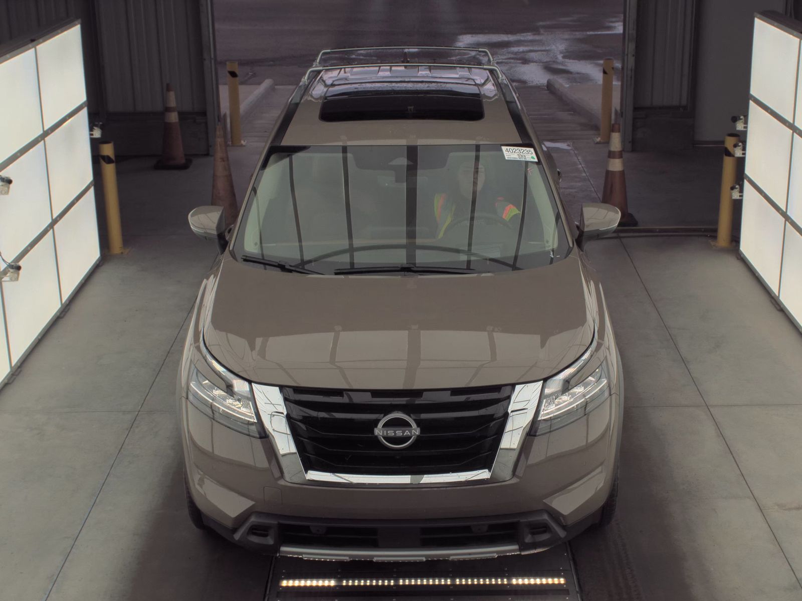 2024 Nissan Pathfinder Platinum FWD