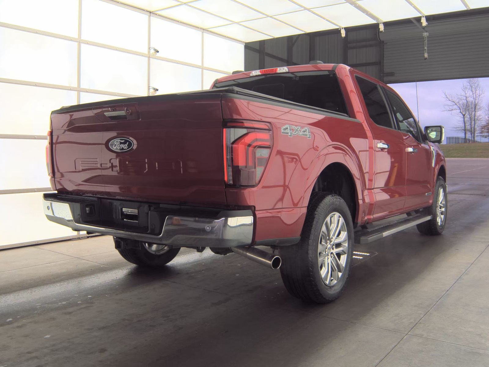 2024 Ford F-150 Hybrid Lariat AWD