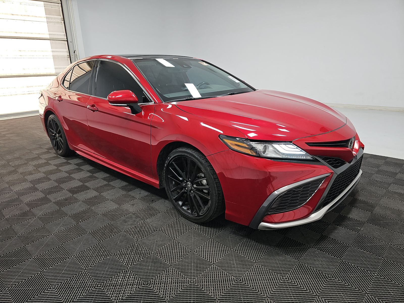 2021 Toyota Camry XSE FWD